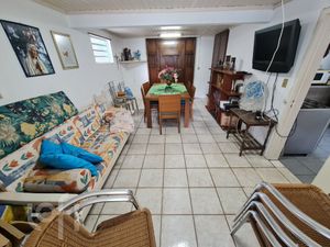 Image 14 - 277783