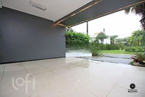 Image 40 - 277812