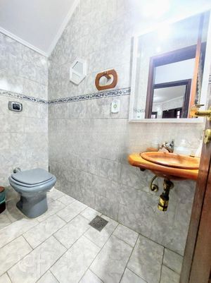 Image 9 - 277908