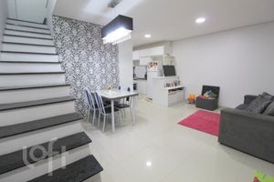 Image 7 - 277940