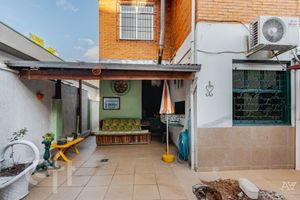 Image 22 - 278012