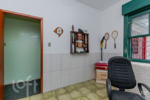 Image 16 - 278012