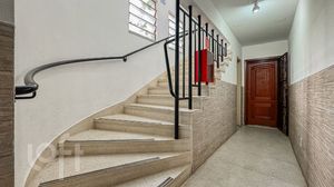 Image 16 - 278200