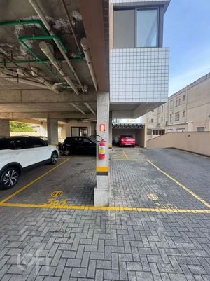 Image 25 - 278212