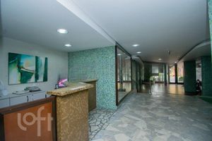 Image 17 - 278246