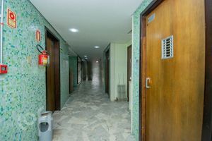 Image 19 - 278246