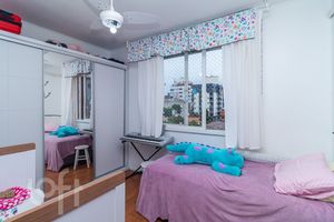 Image 15 - 278296