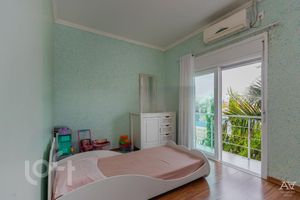 Image 18 - 278417