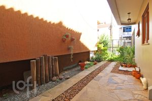 Image 25 - 278599