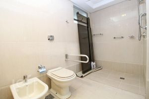 Image 13 - 278623