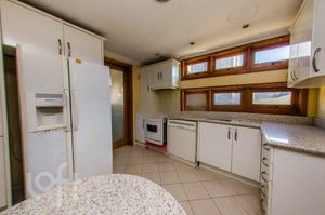 Image 20 - 278672