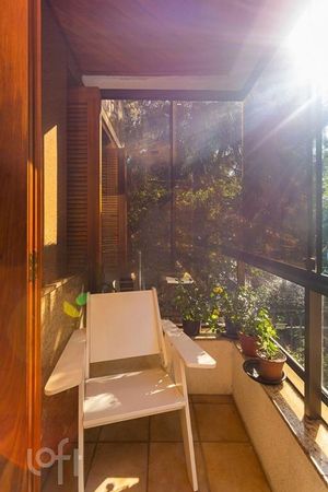Image 8 - 278708