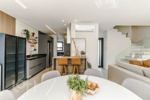 Image 21 - 278711