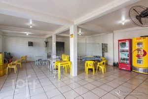 Image 33 - 279011