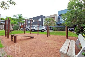 Image 38 - 279067