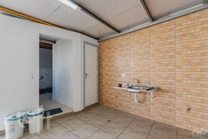 Image 35 - 279080