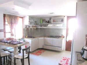 Image 5 - 279230