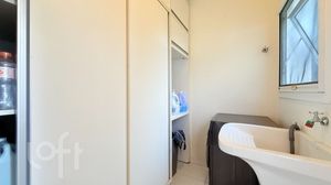 Image 23 - 279242