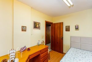 Image 8 - 279382