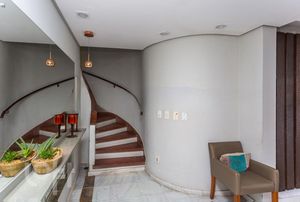 Image 23 - 279623