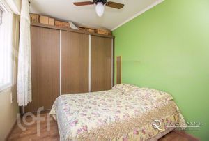 Image 17 - 279977