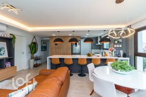 Image 4 - 279986