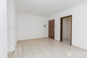 Image 1 - 280014