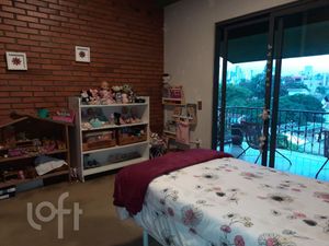 Image 23 - 280030
