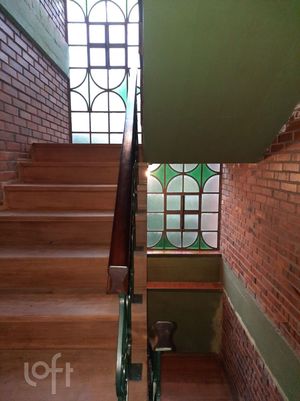 Image 43 - 280030