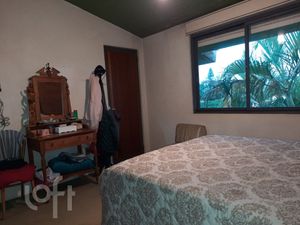 Image 19 - 280030