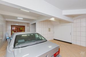 Image 34 - 280187