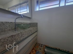 Image 32 - 280208