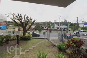 Image 10 - 280349