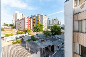 Image 28 - 280409