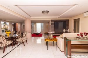 Image 28 - 280428
