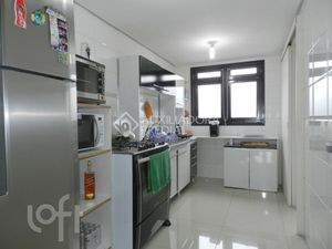 Image 19 - 280444