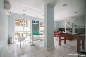 Image 29 - 280500