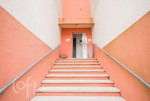 Image 19 - 280551