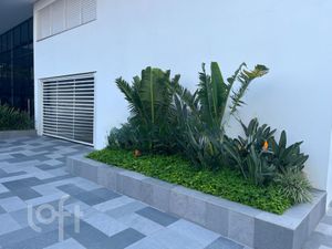 Image 32 - 280557