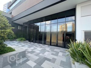 Image 39 - 280557