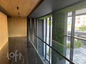 Image 33 - 280557