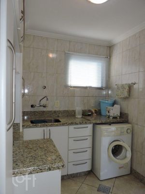 Image 24 - 280660