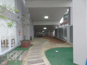 Image 17 - 280686