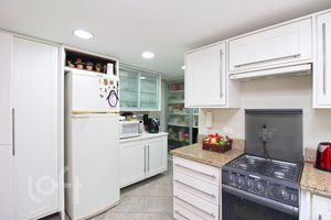 Image 15 - 280957