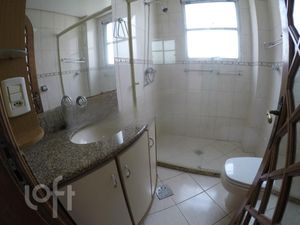 Image 18 - 281082