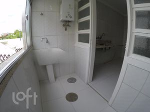 Image 11 - 281082