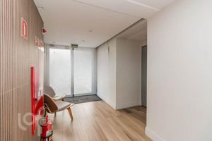 Image 28 - 281183