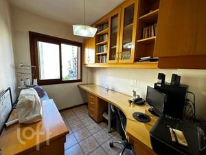 Image 14 - 281303