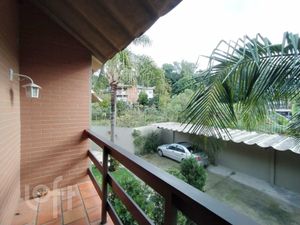 Image 18 - 281318