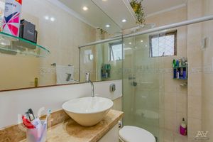 Image 21 - 281322